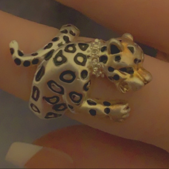 NEW 🐆 Crystal Collar Hugging Pet Leopard Ritzy Boutique Ring various sizes - Picture 9 of 16